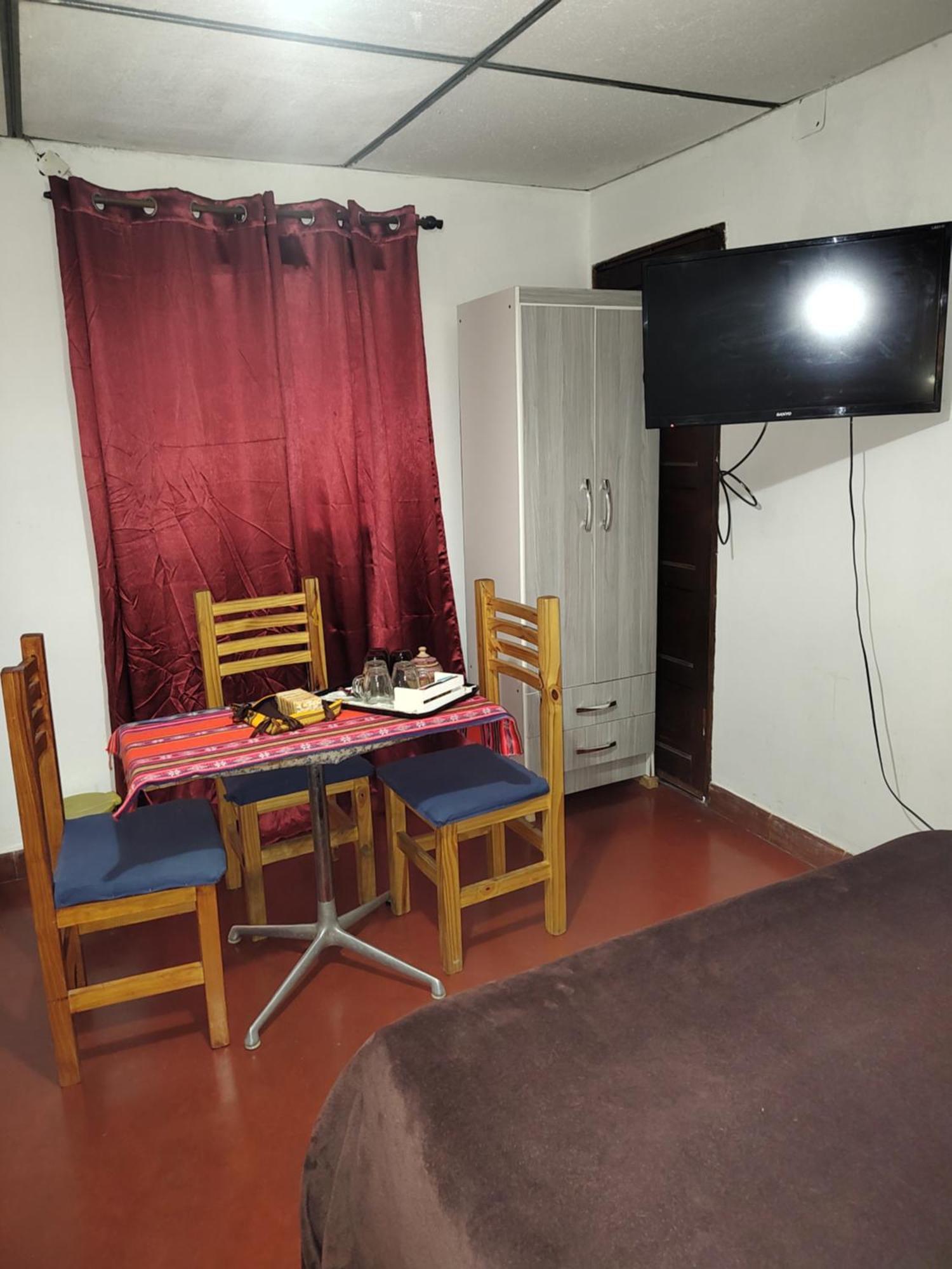 Lo De Su Bed and Breakfast Salta Rum bild